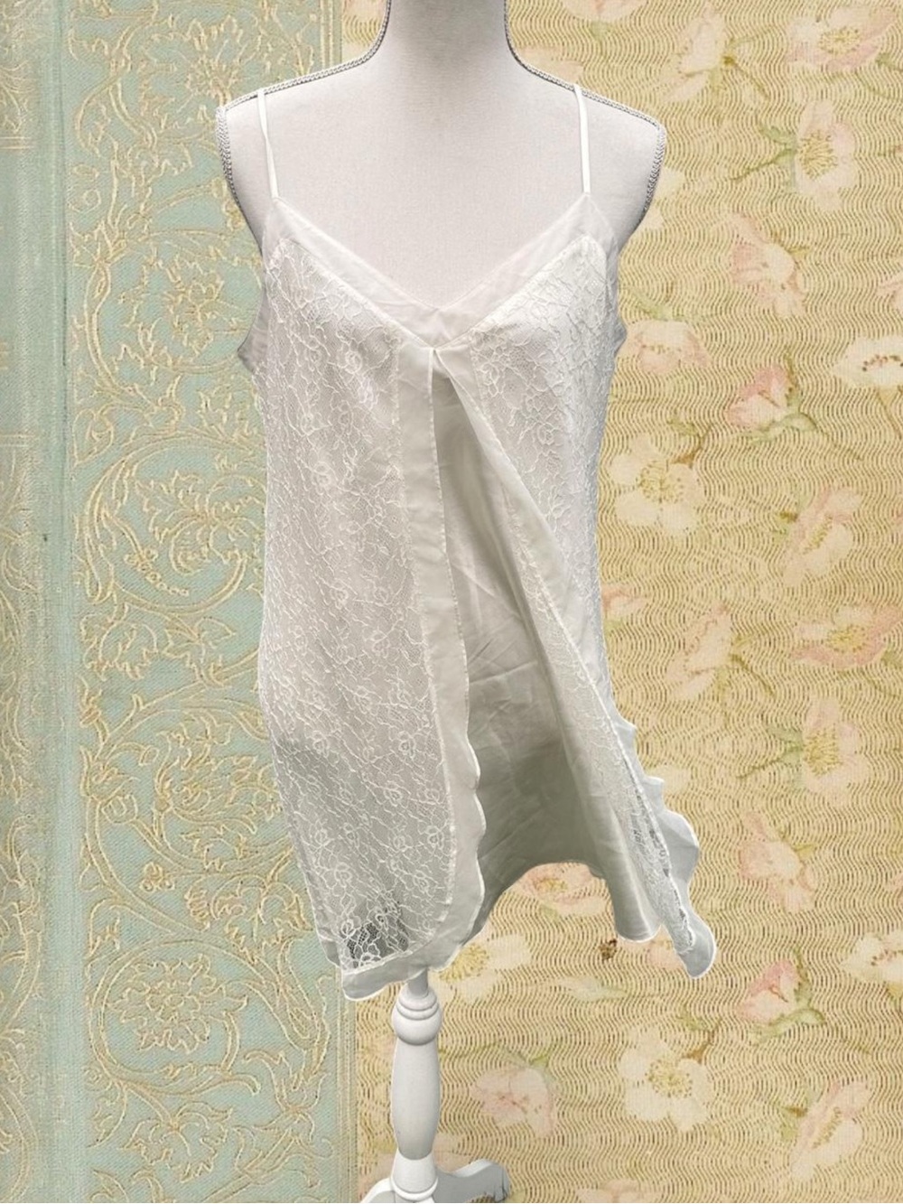 Delicate Lace Slip Chemise - White